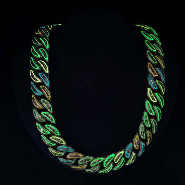 20mm Cuban Chain Glow In The Dark