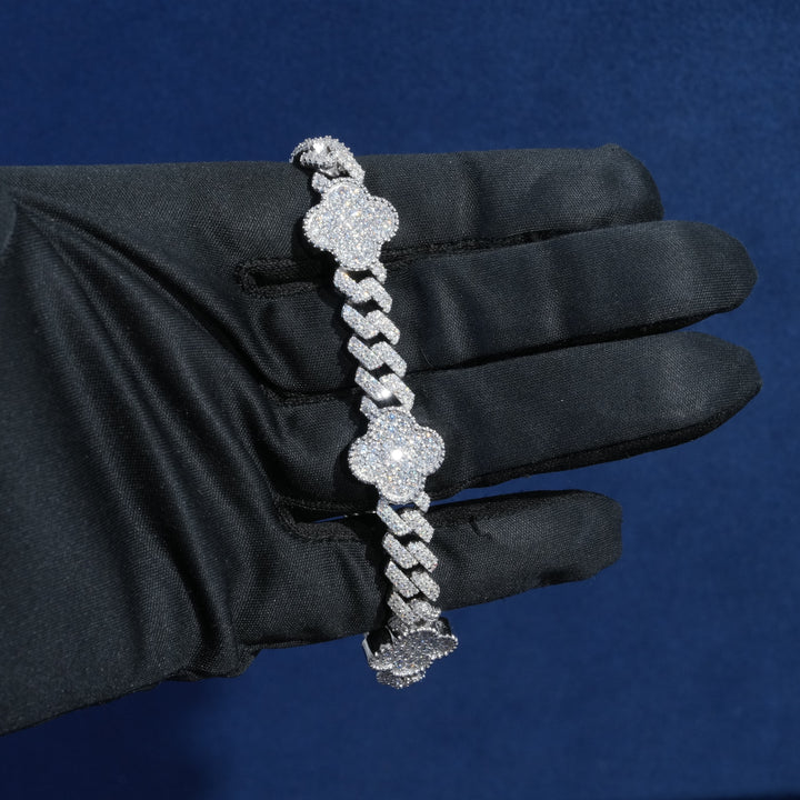 8mm Diamond Clover Prong Cuban Bracelet