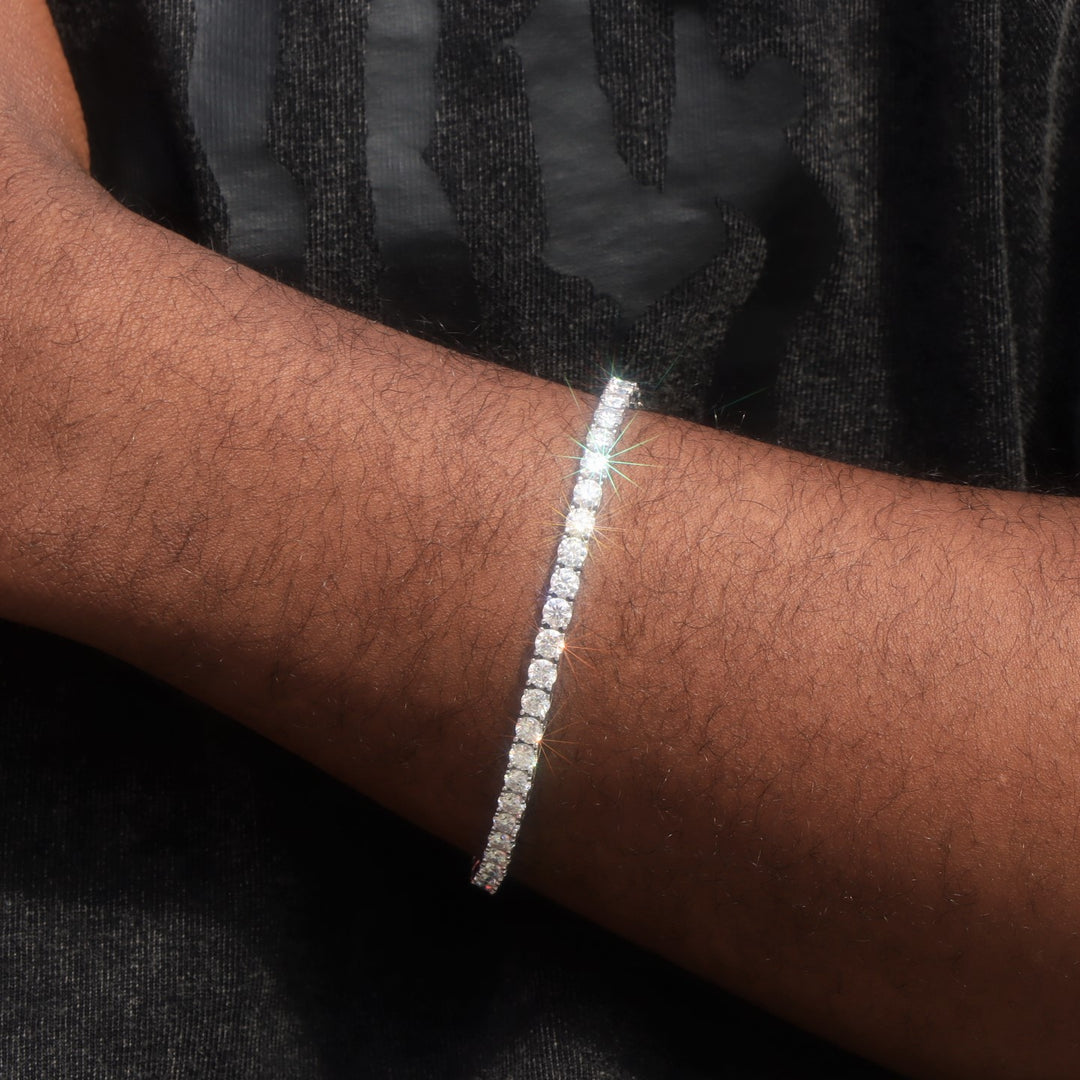 4mm Round Cut Diamond Tennis Bracelet White Gold