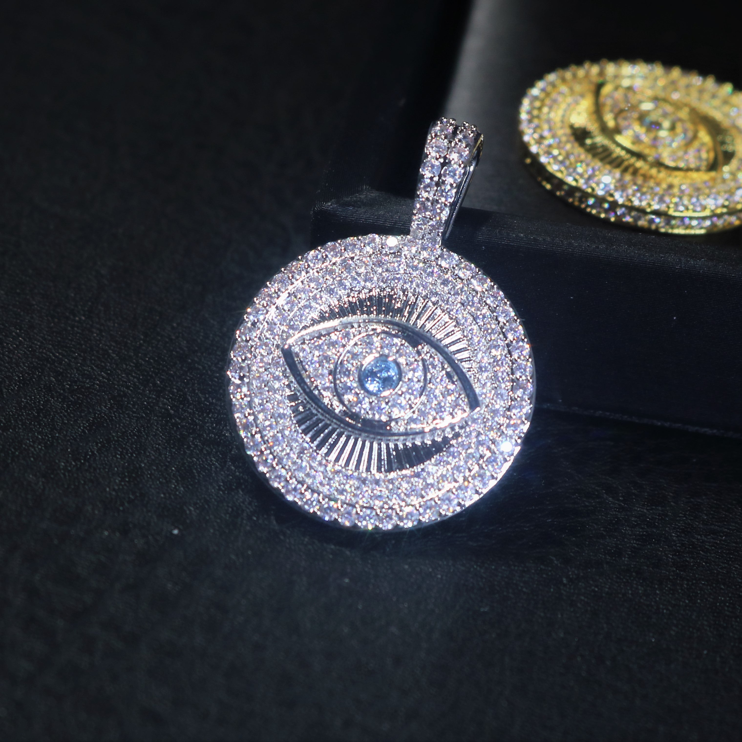 Diamond Evil Eye Circle Pendant GHETLUXE