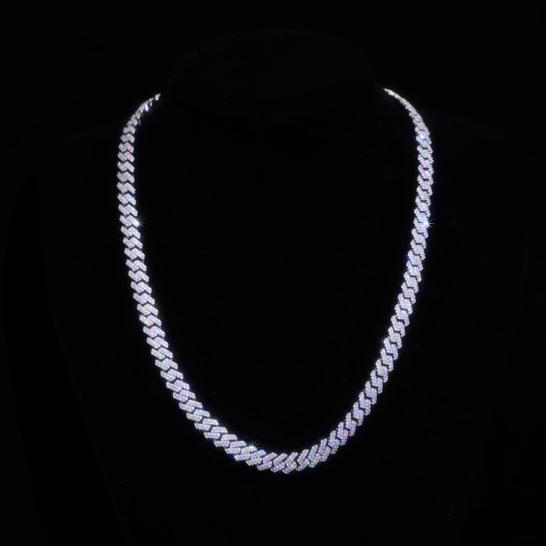 8mm Moissanite Prong Cuban Link Chain in White Gold