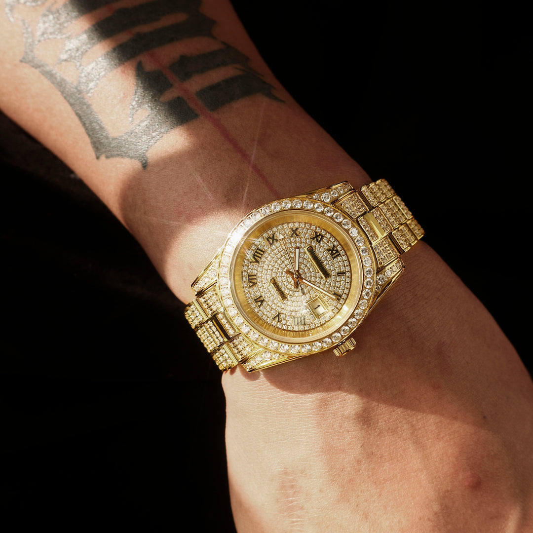 Iced Cancri Watch in 18K Gold