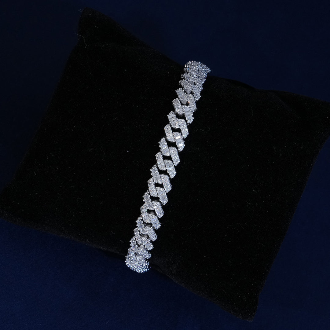 8mm Moissanite Cuban Extended Clasp Bracelet