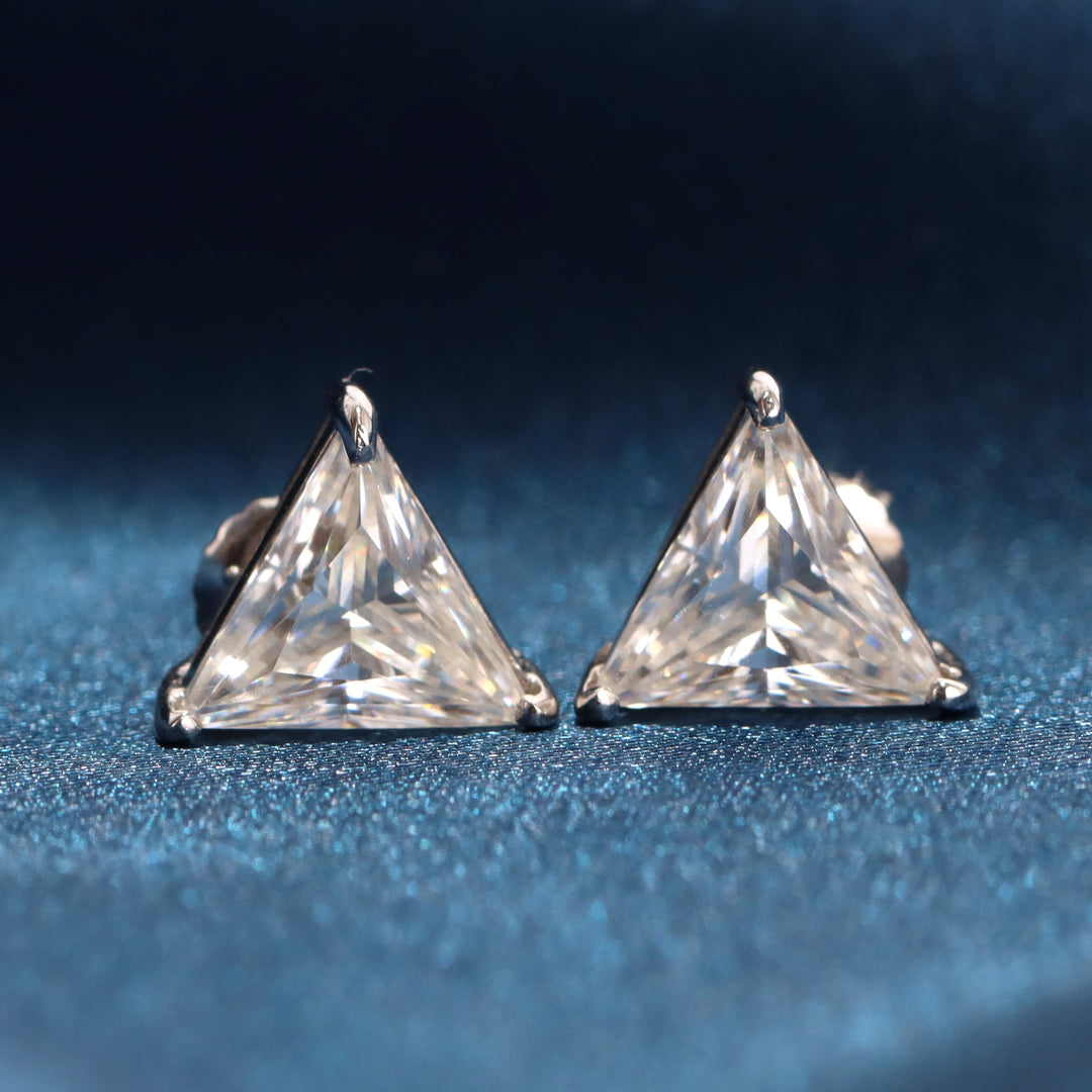 1 Carat Solitaire Diamond Stud Earrings