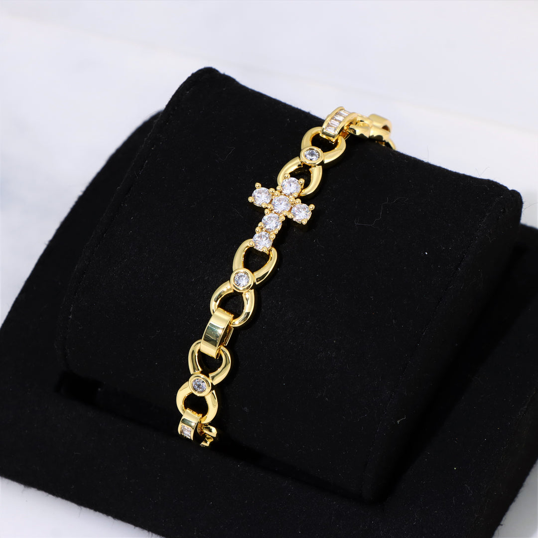 Women's 12mm Cross Bracelet in Gold