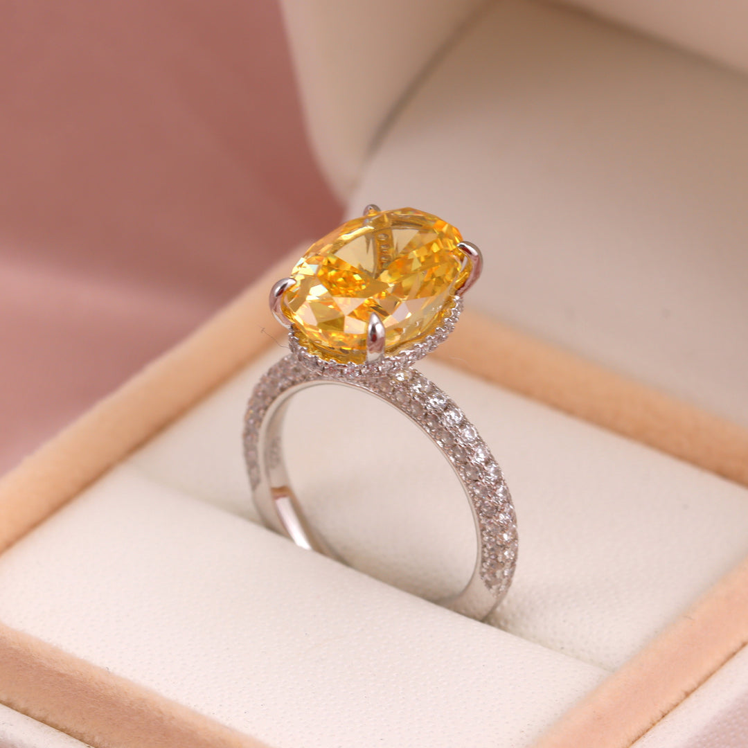 Velvoria Ring-10 Carat