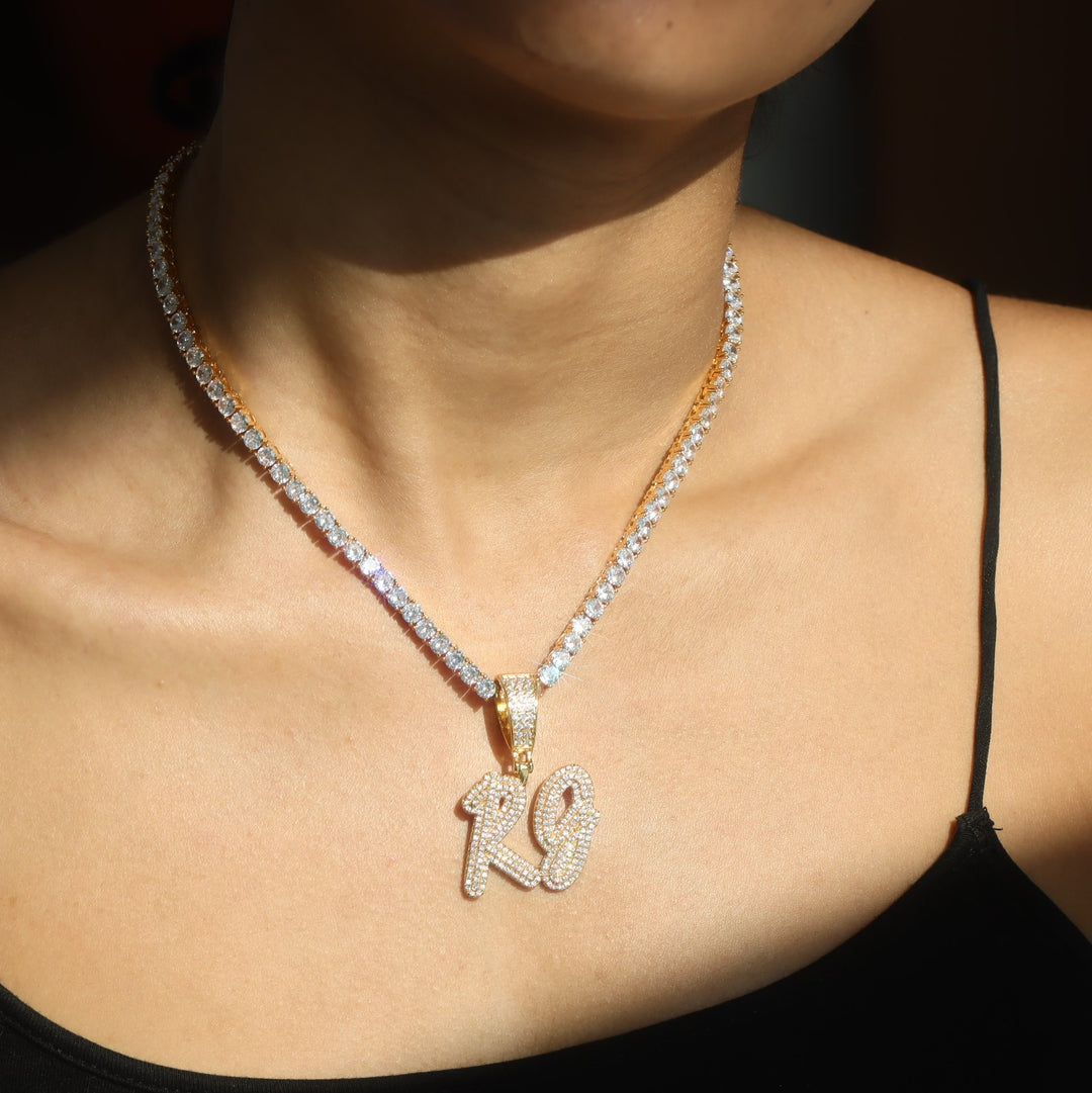 Women's Custom Cursive Letter Pendant Necklace