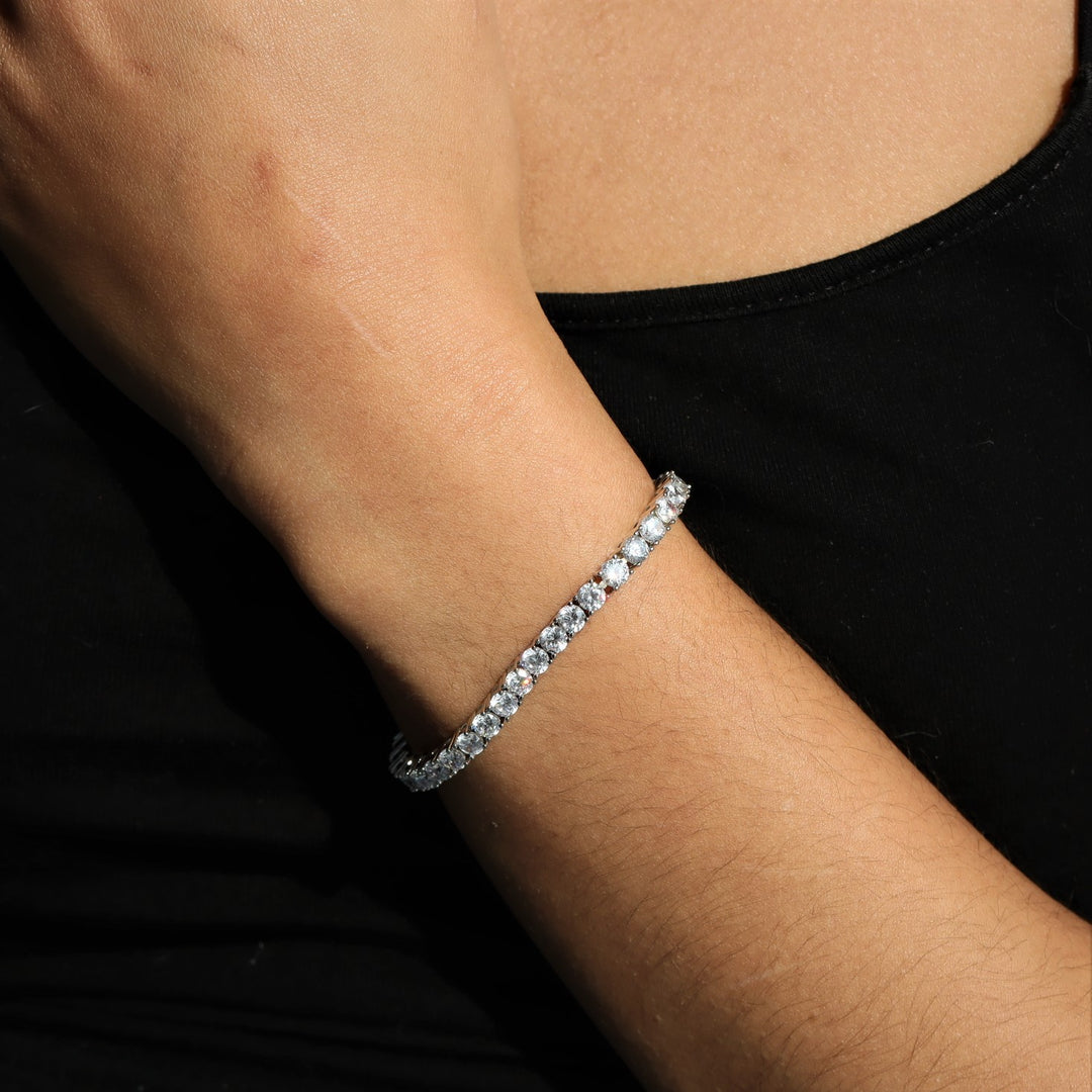 Bracelet tennis diamants ronds 4 mm pour femme en or blanc