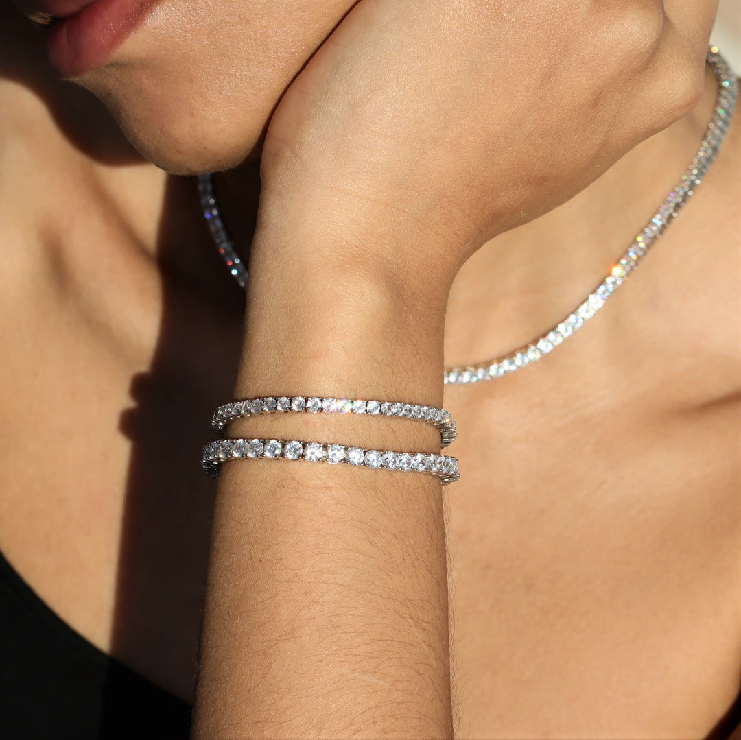 Bracelet tennis diamants ronds 4 mm pour femme en or blanc