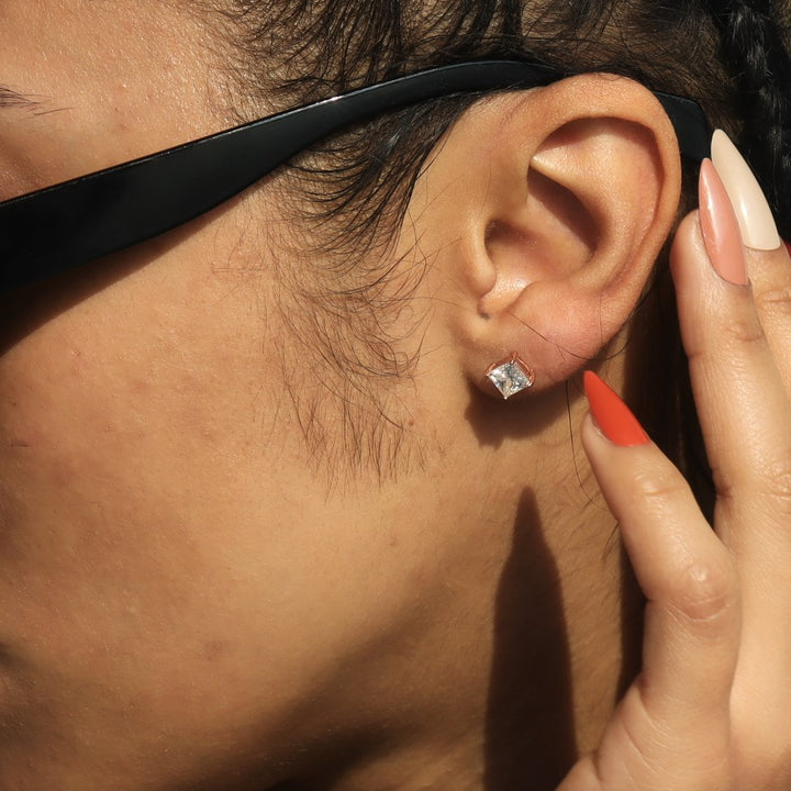 Women's Princess Cut Moissanite Stud Earrings