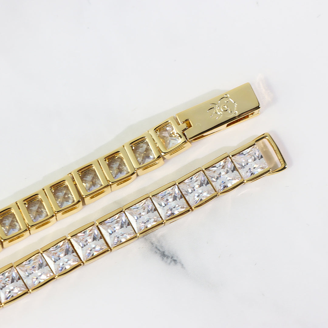 Chaîne tennis diamant taille carrée 4,5 mm en or 18 carats
